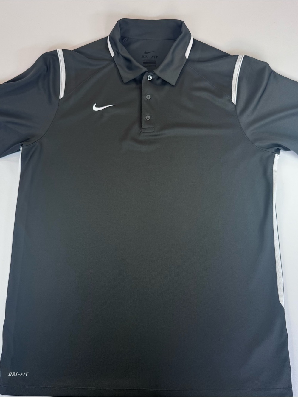 NIKE Men's Gameday DRI-FIT Polo Short Sleeve Shirt, Black w/White Accents, L